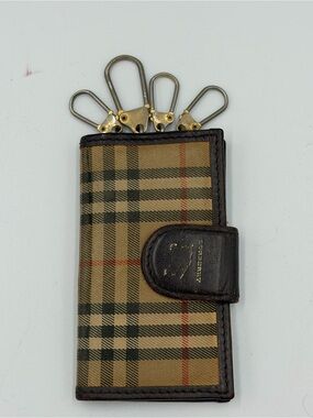 Burberry Beige Plaid Key & Card Holder with Dark Brown Trim (Pre-Own)